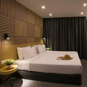 White Luxury Couette-café