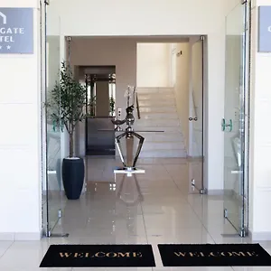 3* Hotell Gate Airport
