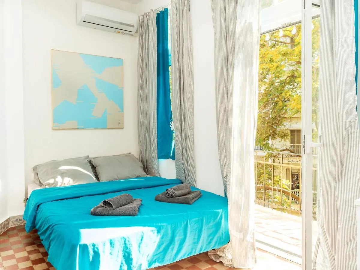 Quiet Central Studio In Historical Building Apartment Thessaloniki